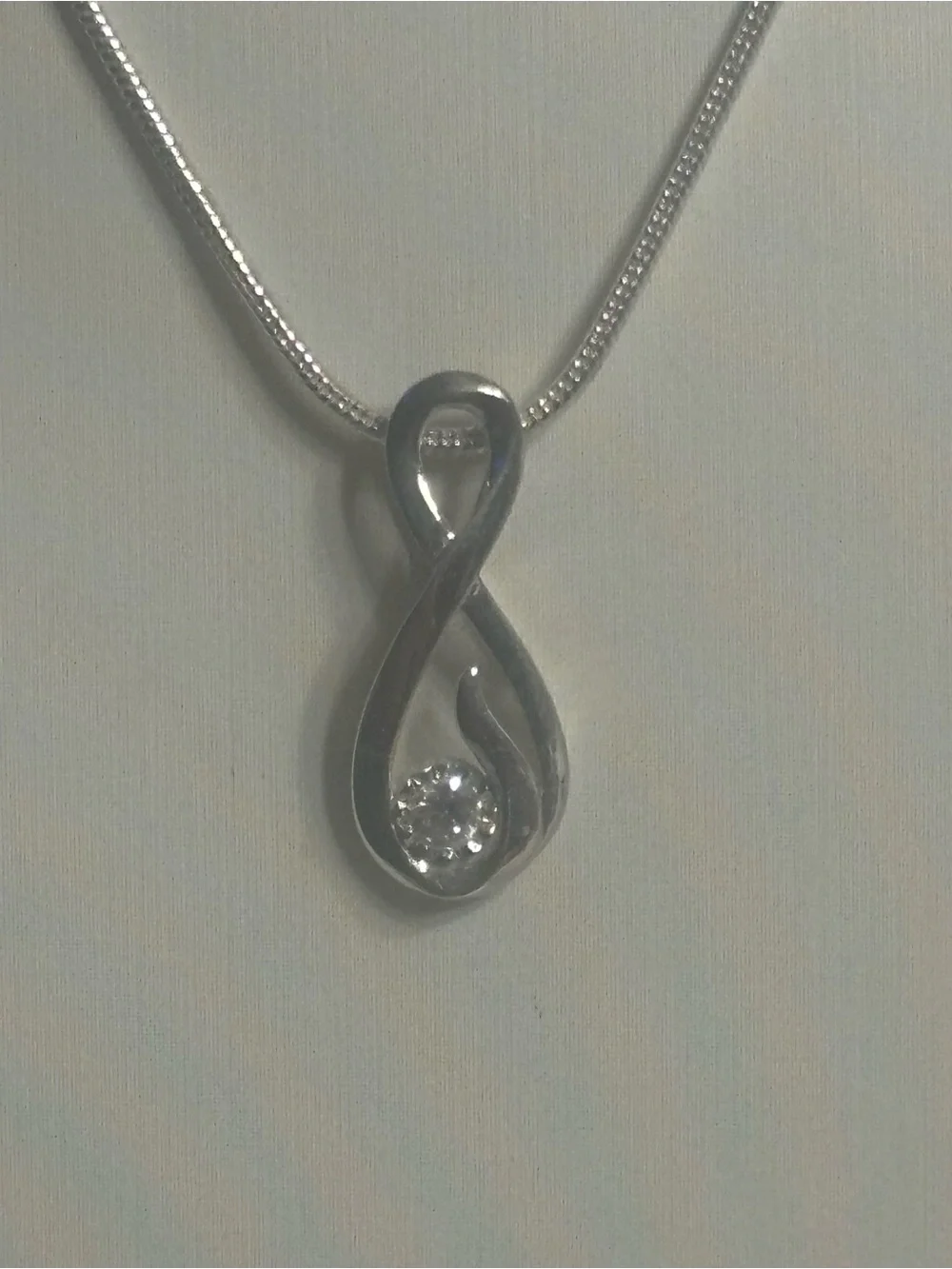 Kohl’s 925 Sterling Silver Infinity Pendant Necklace W/ lab diamonds.